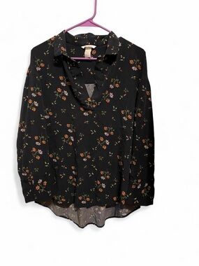 H&M Black Floral Long-Sleeve V-Neck Blouse